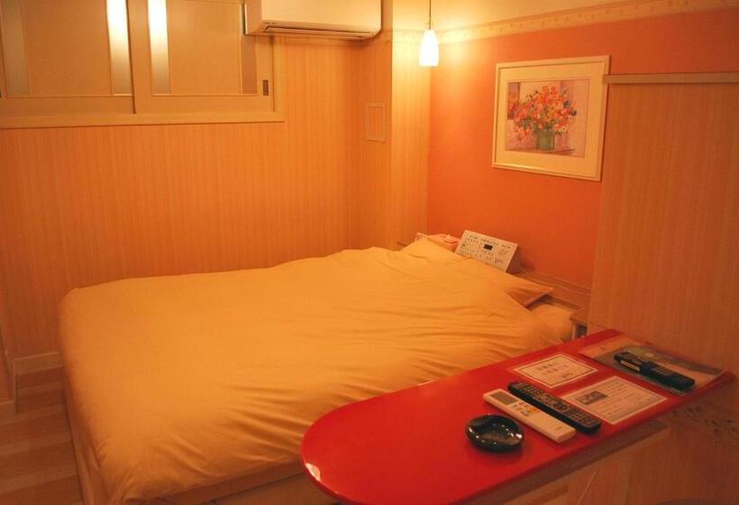 Люкс, Ena Hotel Venus