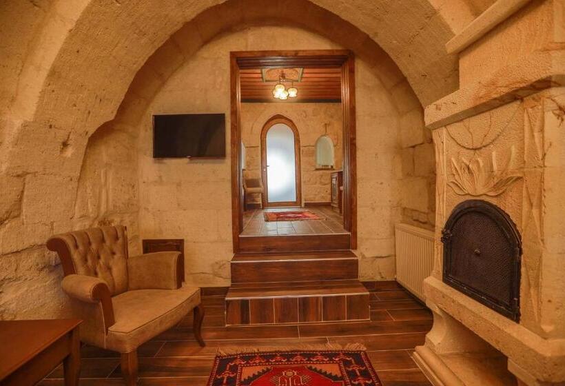 Люкс Superior, Ada Cave Suites