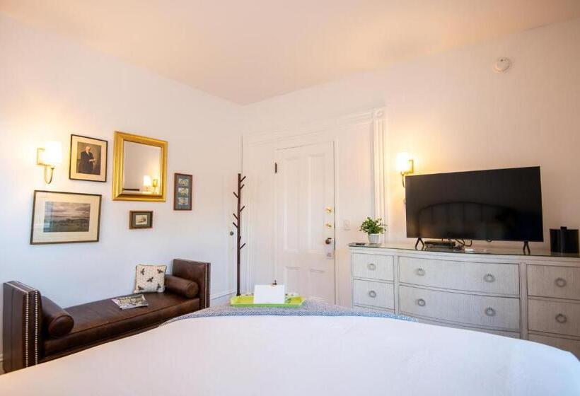 Номер Economy, Sand Bar Cottage Inn