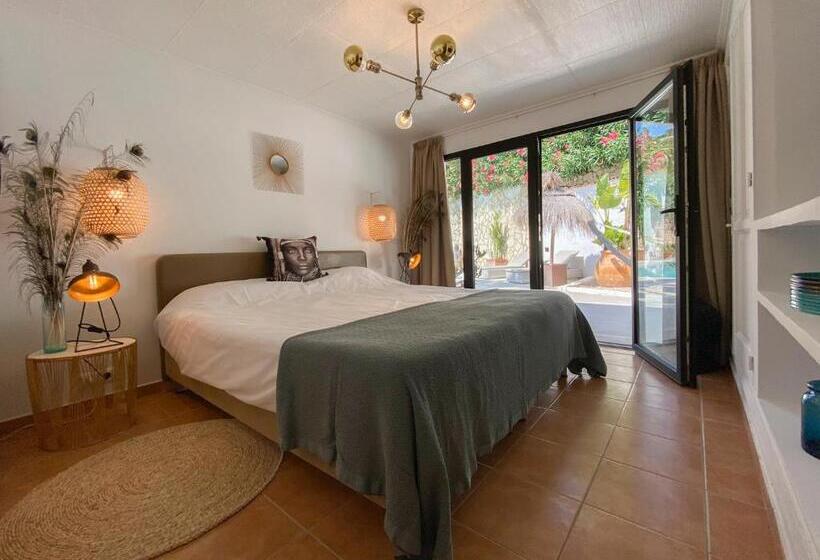 标准间带游泳池, Caballito De Mar Boutique