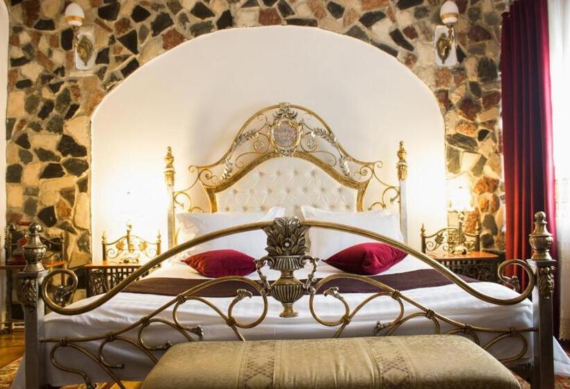 Apartament 1 Dormitor, Hunter Prince Castle