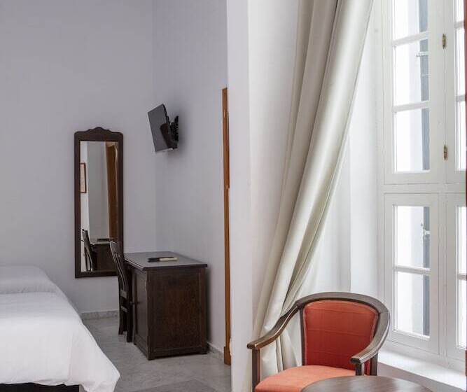 Номер Стандарт, Tugasa Casa Palacio Medina Sidonia