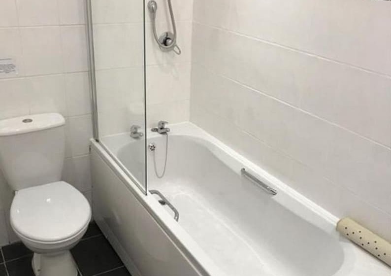 Номер Стандарт, Lynford Hall Hotel