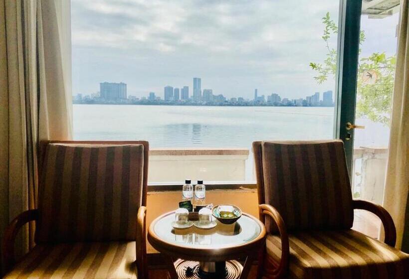 اتاق لوکس با چشم‌انداز باغ, Thang Loi Hotel Hanoi