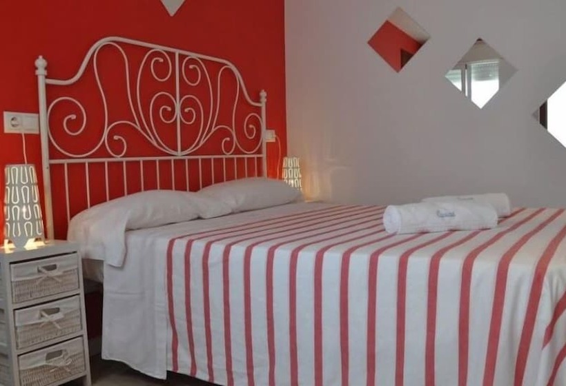 اتاق استاندارد سه نفره, Pension Cibeles