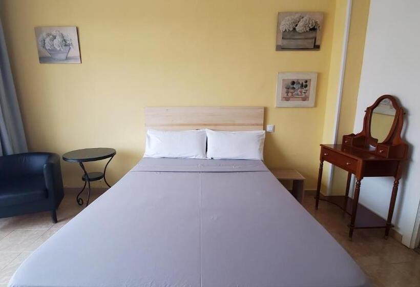 带观景的豪华间, Hostal Martes Cáceres Plaza Mayor   Tercer Piso Sin Ascensor