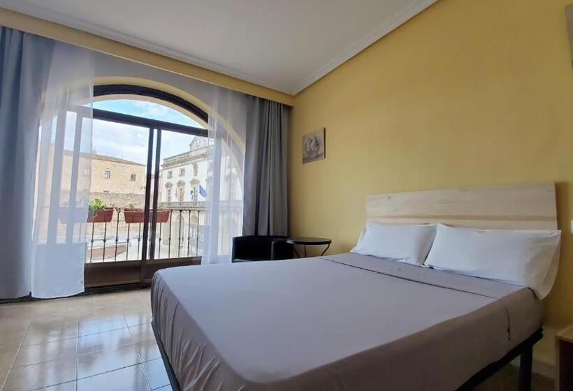 اتاق لوکس با چشم‌انداز, Hostal Martes Cáceres Plaza Mayor   Tercer Piso Sin Ascensor