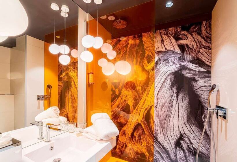 Номер Престиж, Mercure Valence