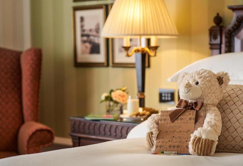 패밀리 룸, Powerscourt Hotel, Autograph Collection