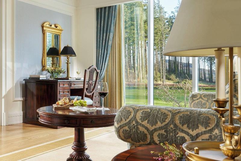 스위트 킹사이즈 침대, Powerscourt Hotel, Autograph Collection