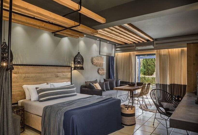 디럭스 패밀리 룸, Avithos Resort