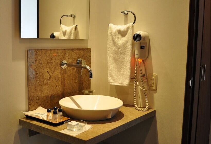 주니어 스위트, Hill House Usaquen