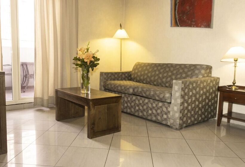 اتاق استاندارد چهار تخته, O2 Hotel Buenos Aires