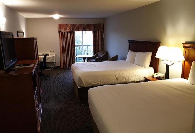 バルコニー付きスタンダードルーム, Riverland Inn & Suites