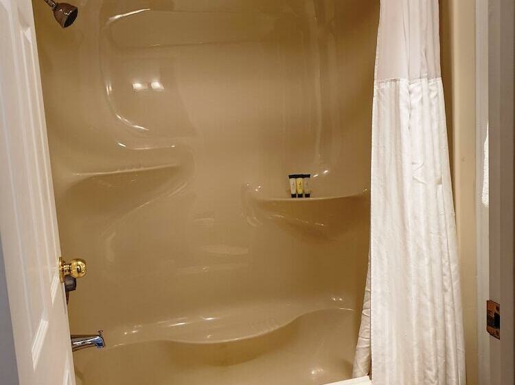 ２ダブルベッドのスタンダードルーム, Riverland Inn & Suites