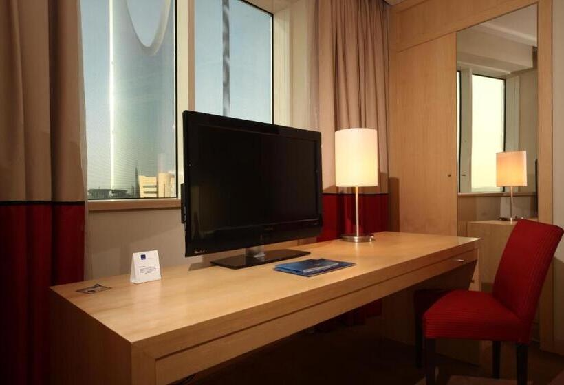 Номер Deluxe, Novotel Riyadh Al Anoud