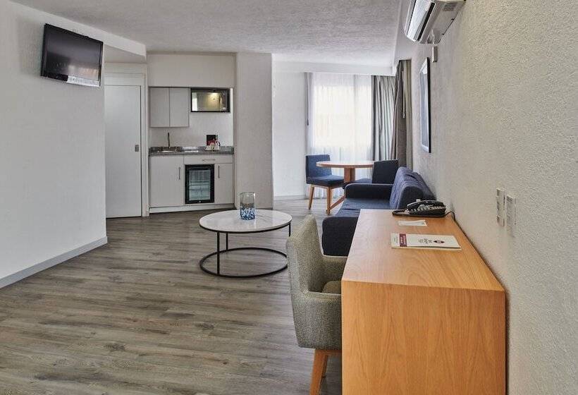 סוויטה עם ג'קוזי, Best Western Plus Gran Hotel Centro Historico