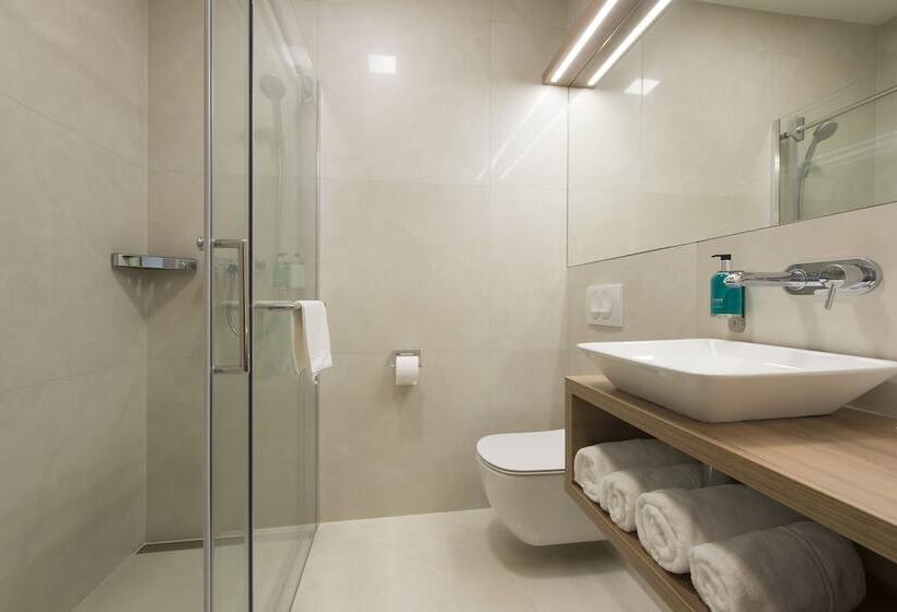 اتاق راحتی, Ahotel Ljubljana