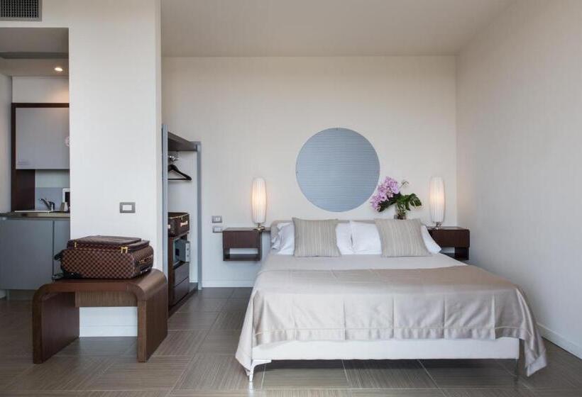 直达温泉标准间, Blu Suite Resort