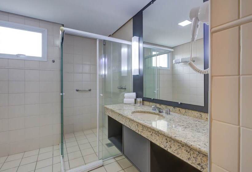 이그제큐티브 룸, Quality Hotel Jundiaí