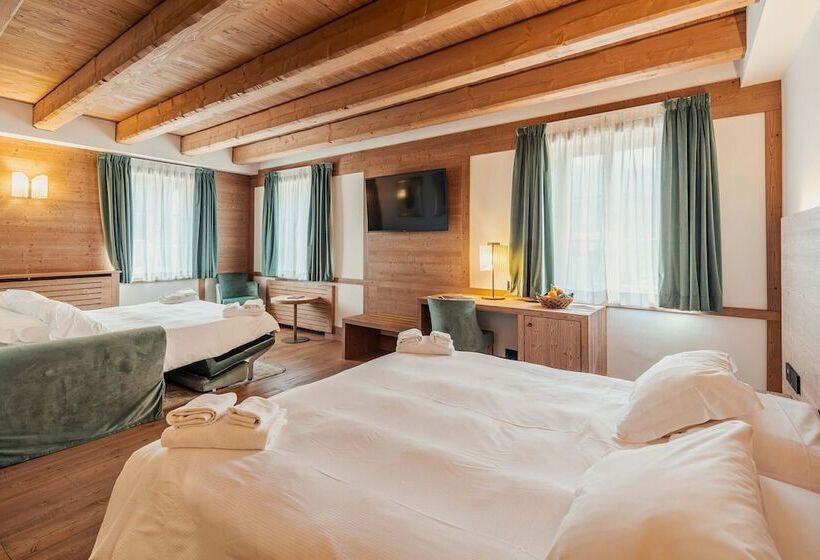 Королевский Люкс, Royal Hotel Cortina