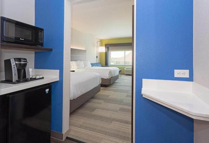 Стандартный Номер Кровать Кинг, Holiday Inn Express & Suites   Firestone   Longmont , An Ihg