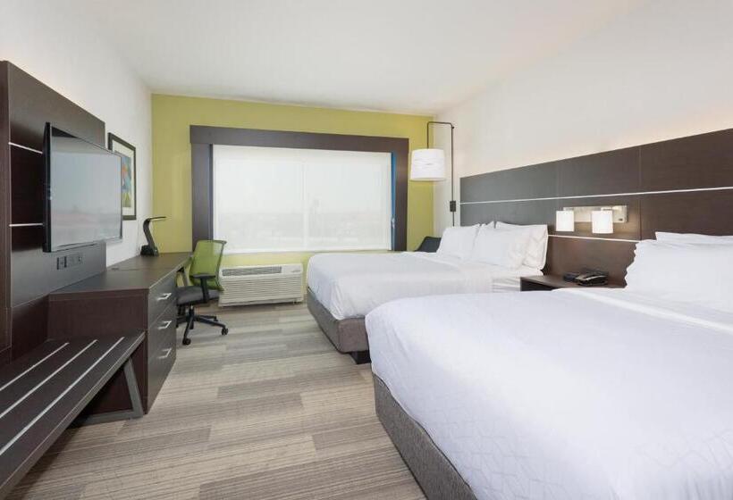 Номер Стандарт, Holiday Inn Express & Suites   Firestone   Longmont , An Ihg