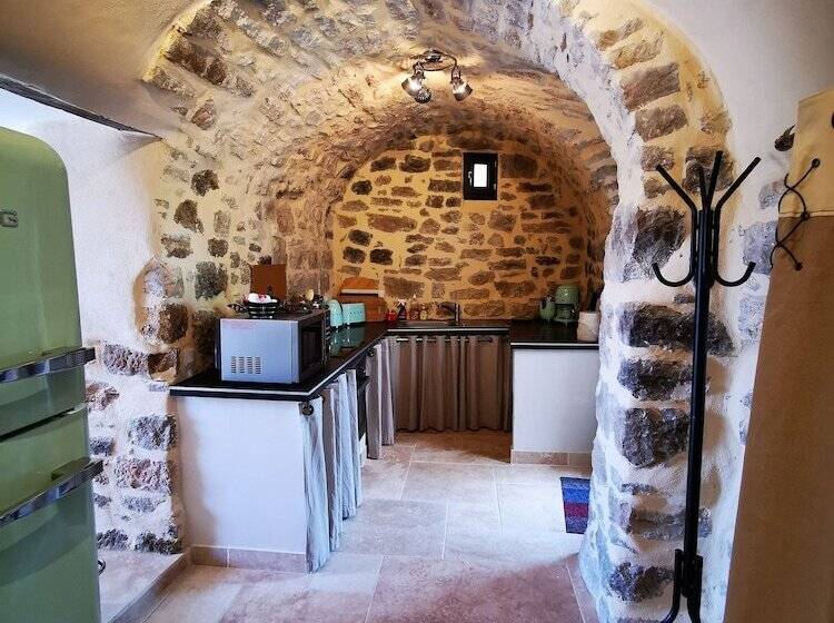 Дом 1 Спальня, Magnifique Gîte En Pierres 6 Personnes Avec Piscine Privée Ardèche Plein Sud