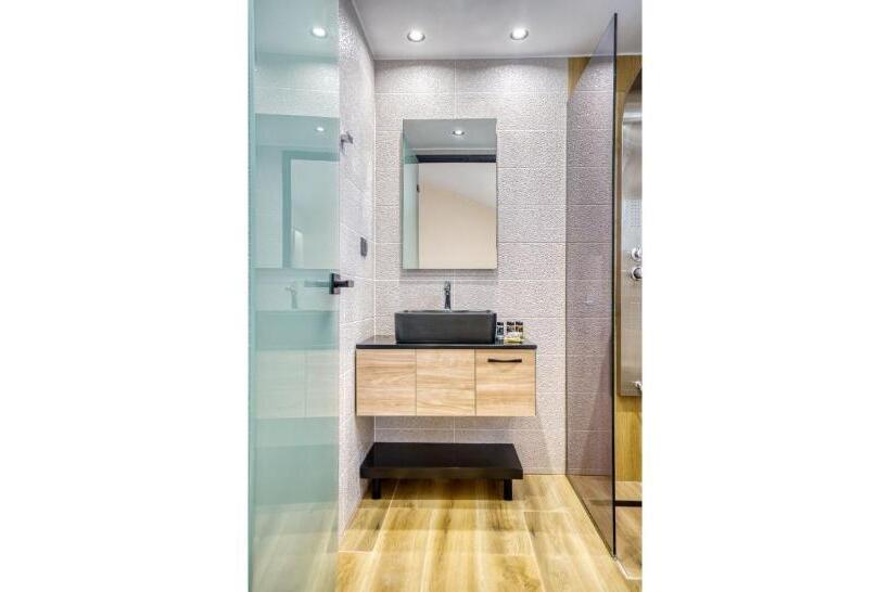 Люкс 2 Спальни, Sapphire Horizon Suites