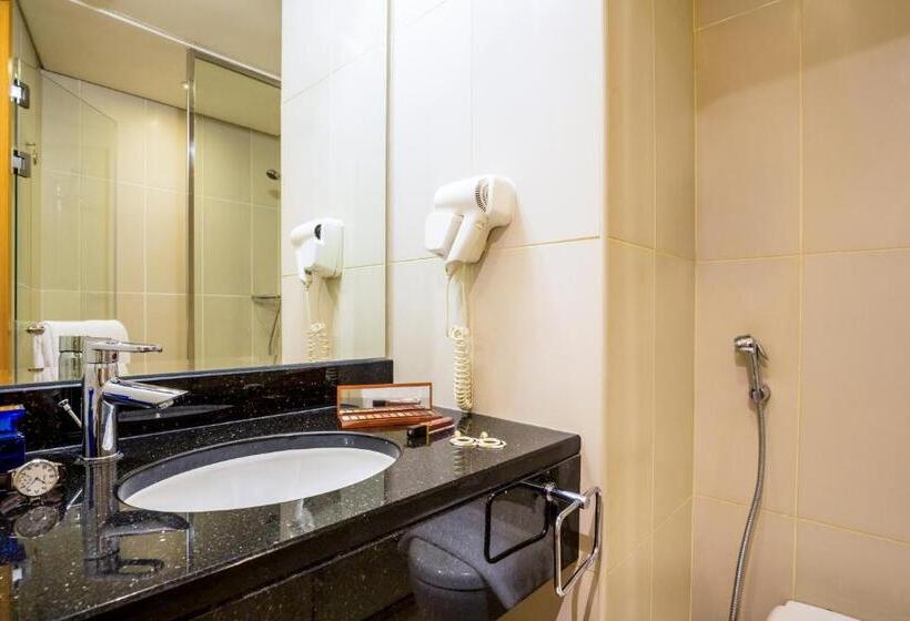 Номер Стандарт, Ibis Mall Avenue Dubai