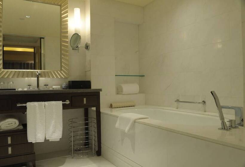 Номер Executive, Tangla Hotel Beijing