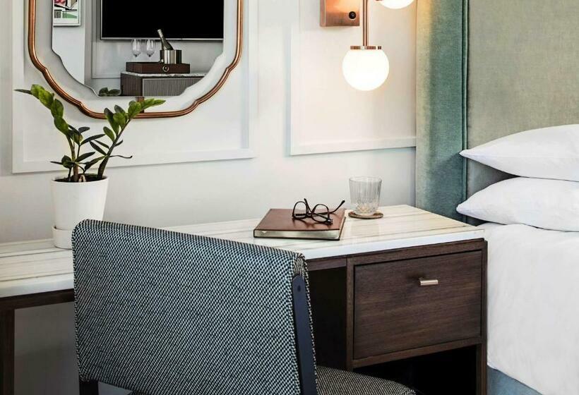 Standard-huone King-vuode, Hyatt Centric Downtown Nashville