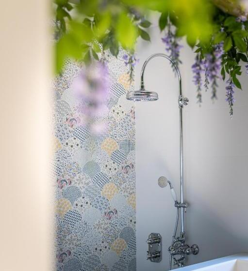 Номер Стандарт с Гидромассажем, La Bastide Du Rocher Boutique Hôtel & Spa