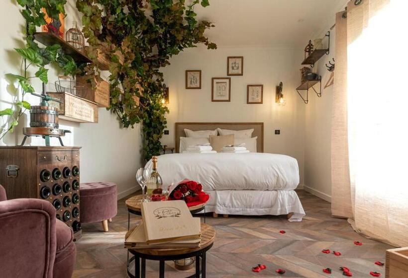 Номер Стандарт с Гидромассажем, La Bastide Du Rocher Boutique Hôtel & Spa
