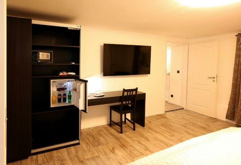 Апартаменты 1 Спальня, Marias Guest House