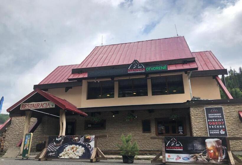 家庭套房, Motorest Ski čertovica