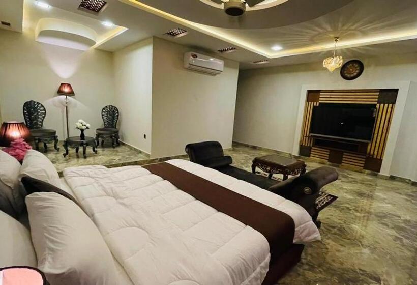 اتاق استاندارد یک نفره, Golden Sand Hotel Rahim Yar Khan