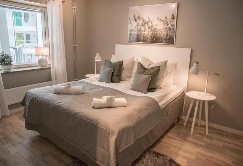 Апартаменты 2 Спальни, Sky Hotel Apartments Valla Berså
