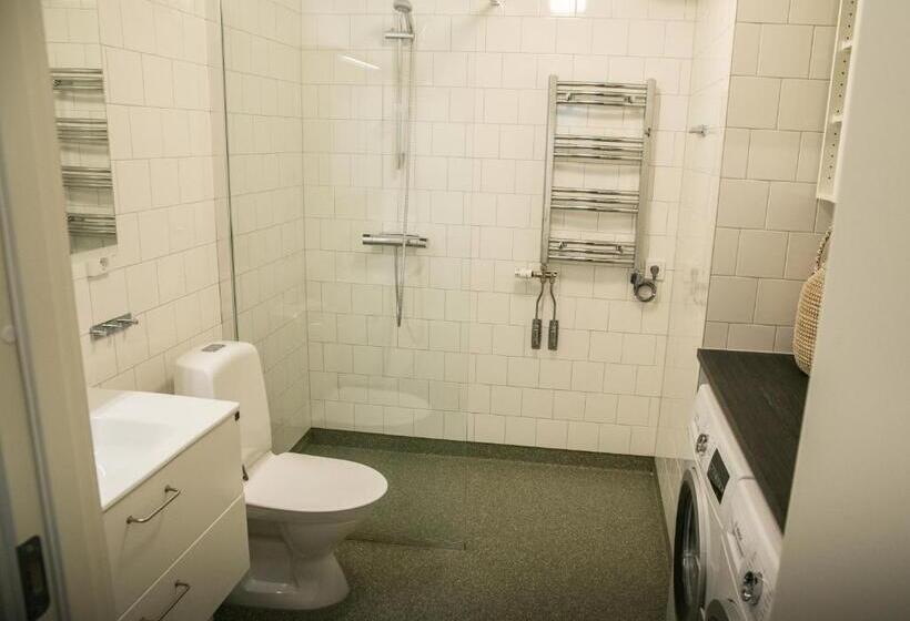 Апартаменты 2 Спальни, Sky Hotel Apartments Valla Berså