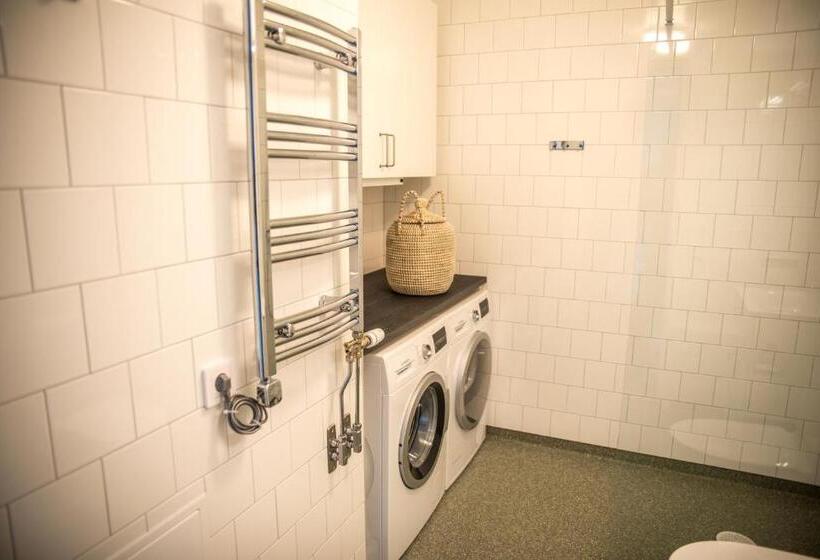 Апартаменты 2 Спальни, Sky Hotel Apartments Valla Berså