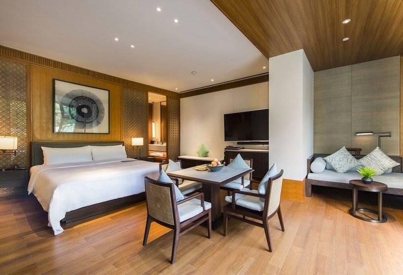 Номер Премиум, Le Méridien Shimei Bay Beach Resort & Spa