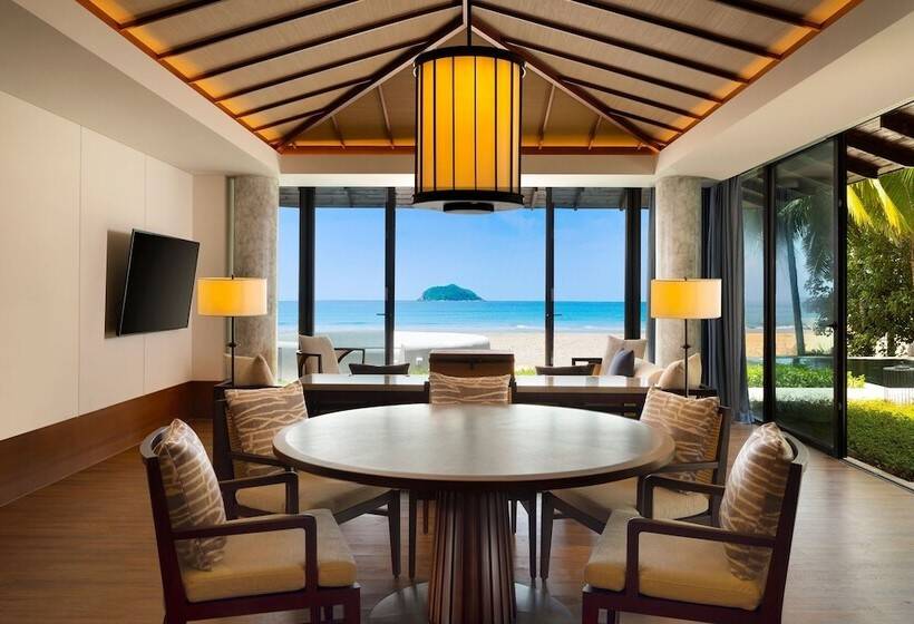 Вилла 2 Спальни Вид на Море, Le Méridien Shimei Bay Beach Resort & Spa