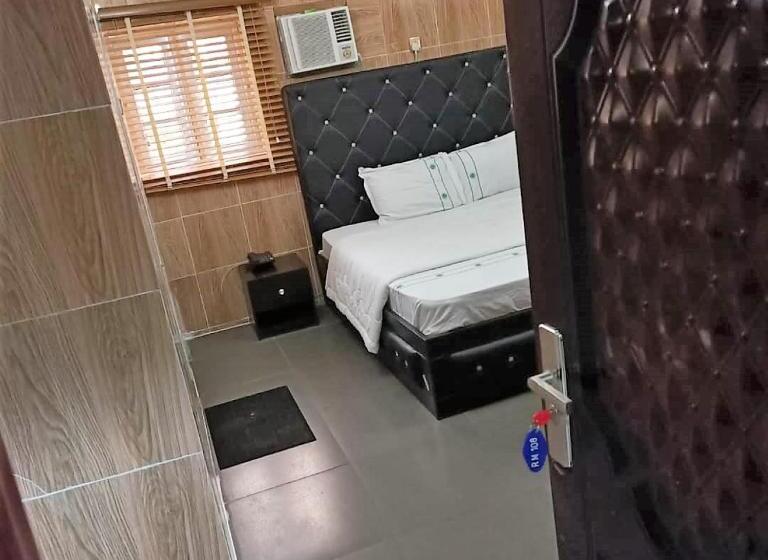 اتاق استاندارد با تخت بزرگ, Elites Lodge