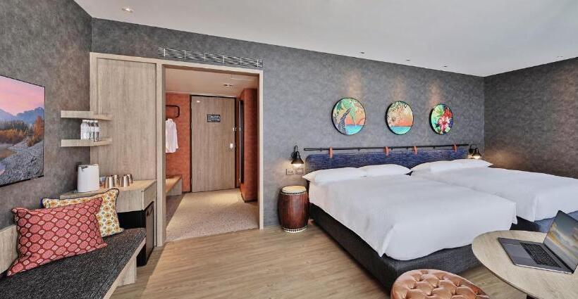 سوییت خانوادگی, Just Sleep Tainan Hushan