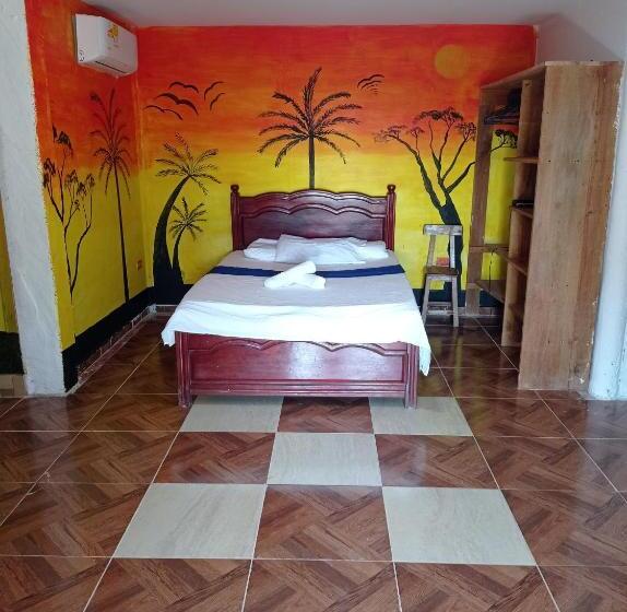 经典四人房间, Hostal Belleza Tropical
