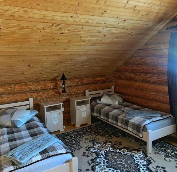 Дом 2 Спальни, шовкова косиця