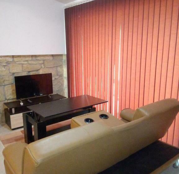 Номер Стандарт Трехместный, Studio Apartment In Palamartsa