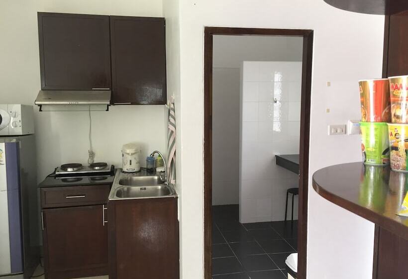 Апартаменты 1 Спальня Нижний Этаж, Nadivana Serviced Apartments