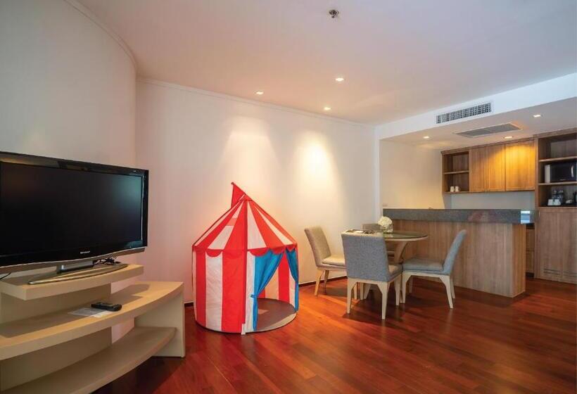 2 베드룸 패밀리 스위트, Radisson Resort And Suites Phuket