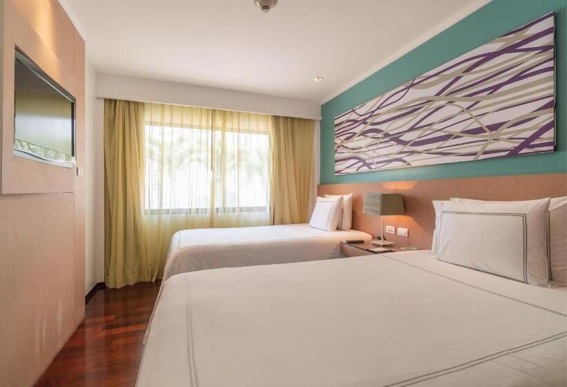 3 베드룸 프리미엄 스위트, Radisson Resort And Suites Phuket
